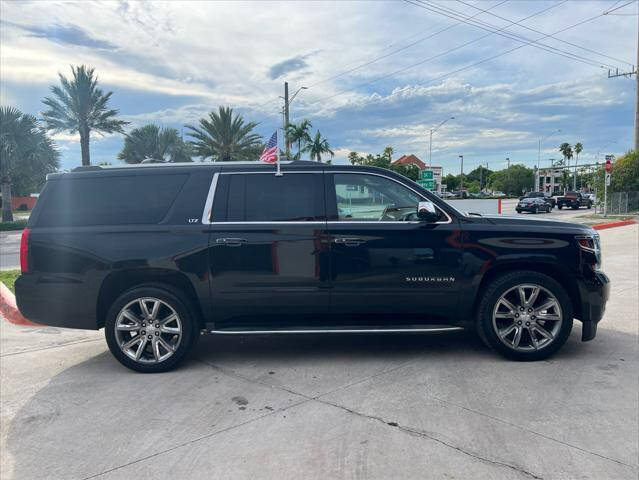 2015 Chevrolet Suburban SUV - $24,997
