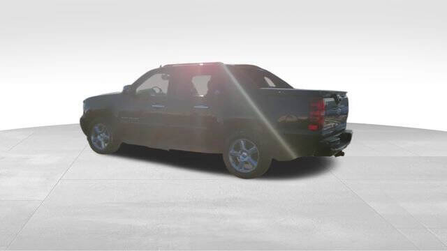 2013 Chevrolet Avalanche LT Black Diamond