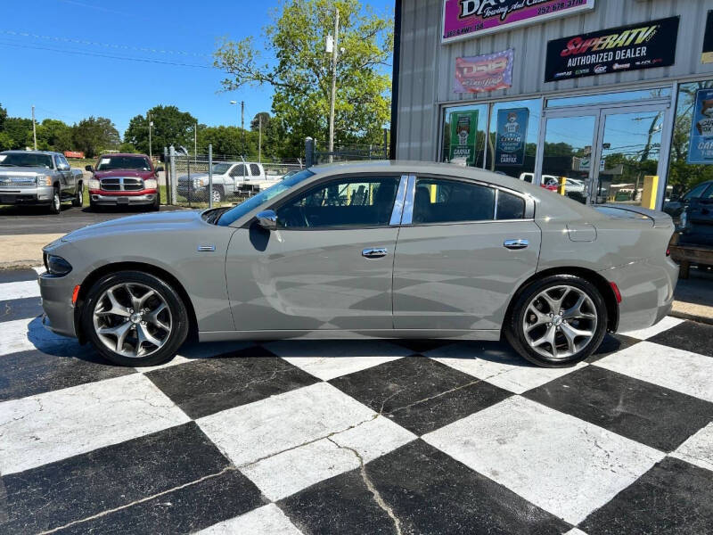 2017 Dodge Charger SXT