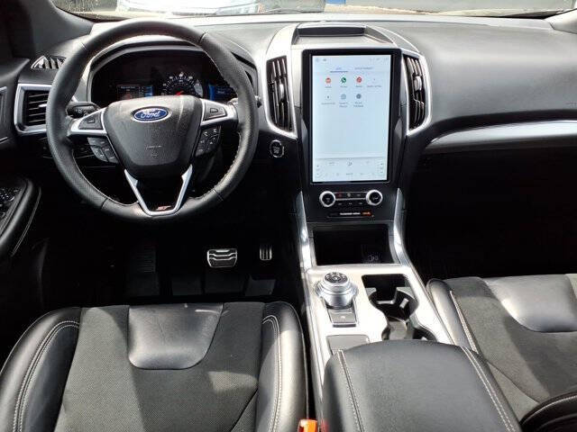 2022 Ford Edge ST