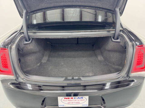 2018 Chrysler 300