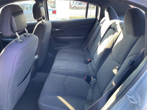 2012 Chrysler 200 Touring