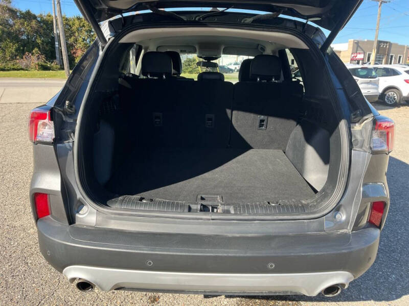 2022 Ford Escape Hybrid SEL