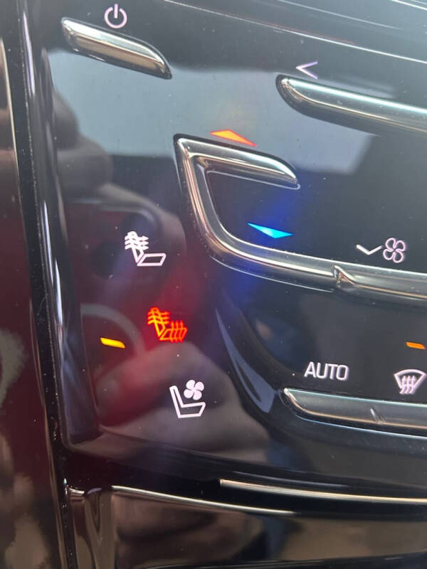 2018 Cadillac Escalade Platinum