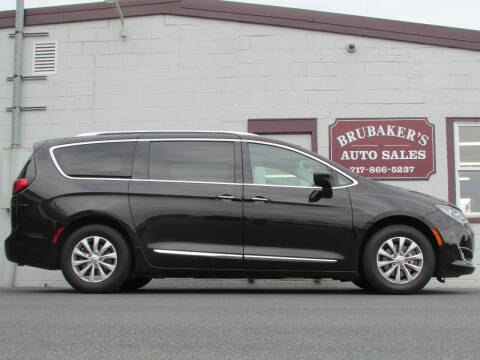 2019 Chrysler Pacifica for sale at Brubakers Auto Sales in Myerstown PA