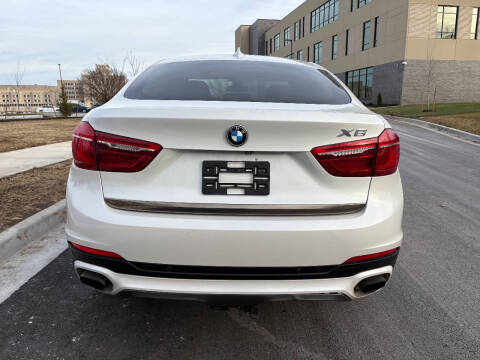 2015 BMW X6 xDrive50i