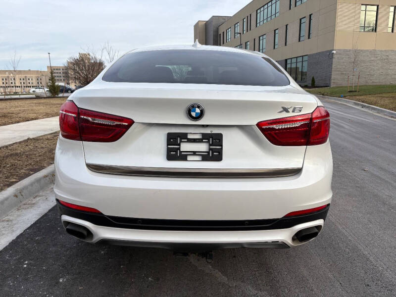 2015 BMW X6 xDrive50i