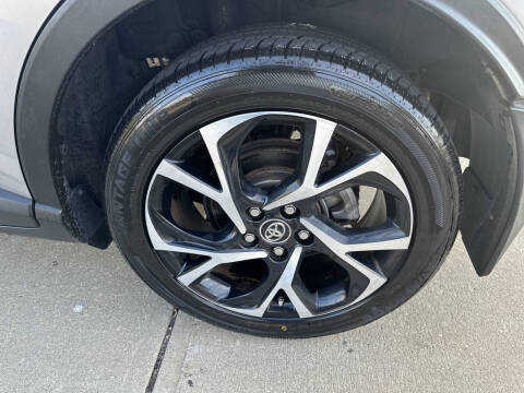 2018 Toyota C-HR XLE Premium