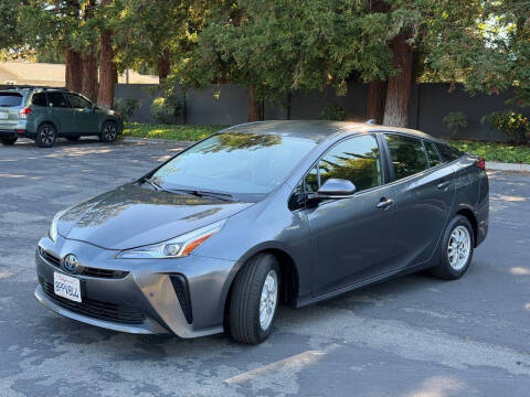 2020 Toyota Prius LE