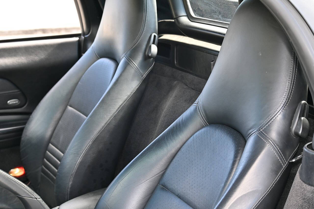 2002 Porsche Boxster 48