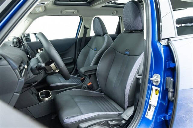 2025 MINI Hardtop 4 Door