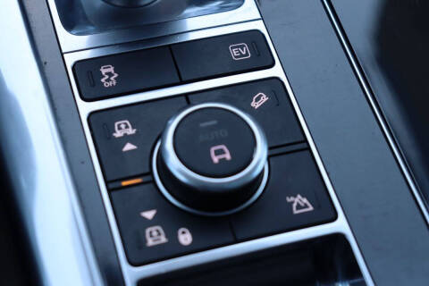 2021 Land Rover Range Rover Sport P400e HSE Silver Edition