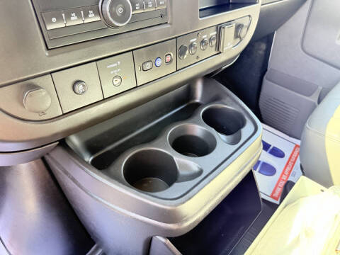 2018 Chevrolet Express 2500