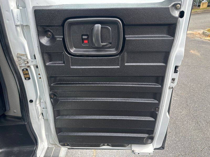 2020 Chevrolet Express 2500