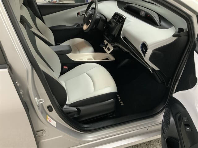 2018 Toyota Prius Two Eco