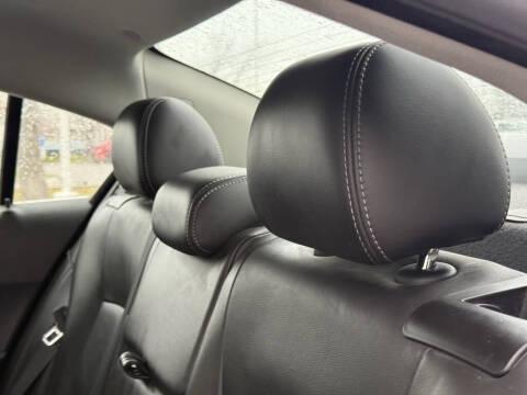 2011 Chevrolet Cruze LT