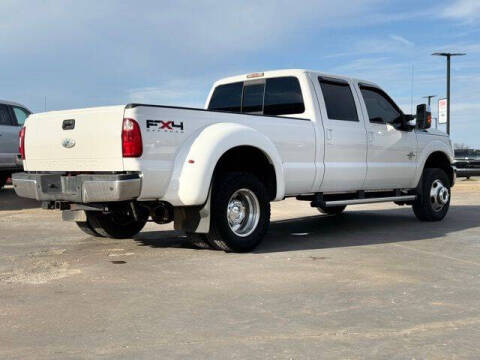 2011 Ford F-350 Super Duty Lariat