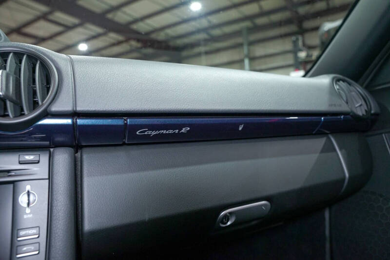 2012 Porsche Cayman R