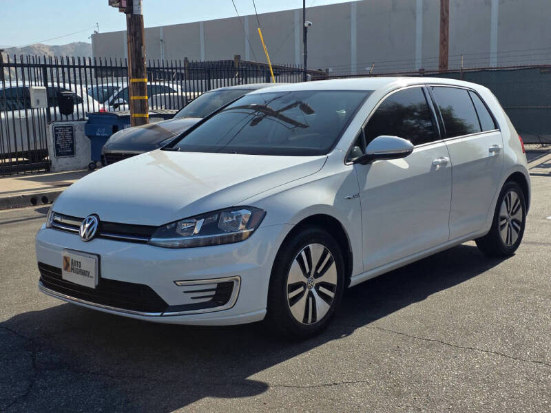 2019 Volkswagen e-Golf SE