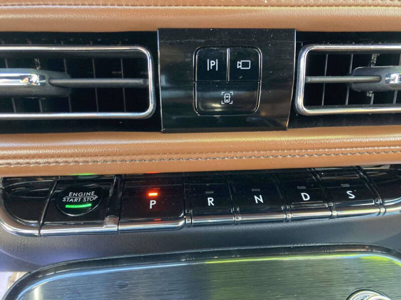 2023 Lincoln Nautilus Reserve