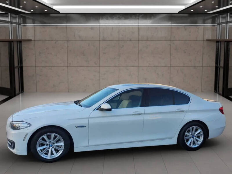 2016 BMW 5 Series 528i