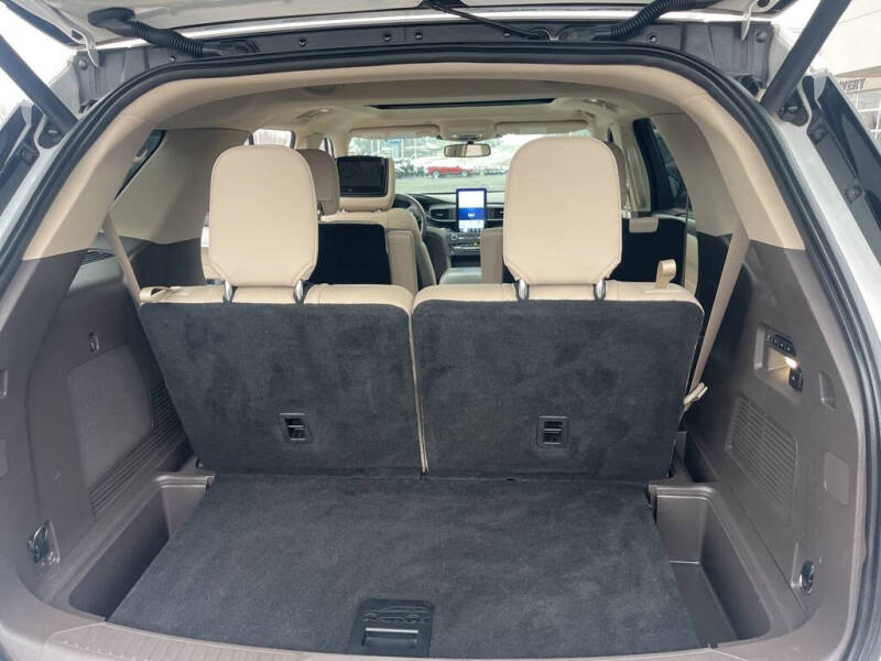 2020 Ford Explorer Platinum