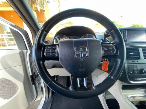 2017 Dodge Grand Caravan SXT