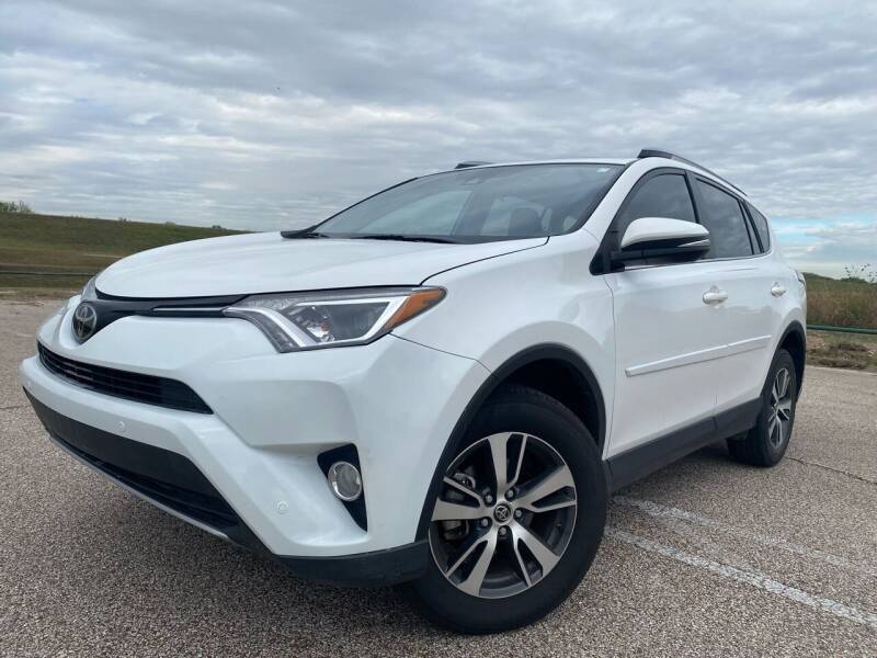 2018 Toyota RAV4 for sale at Cartex Auto in Houston TX