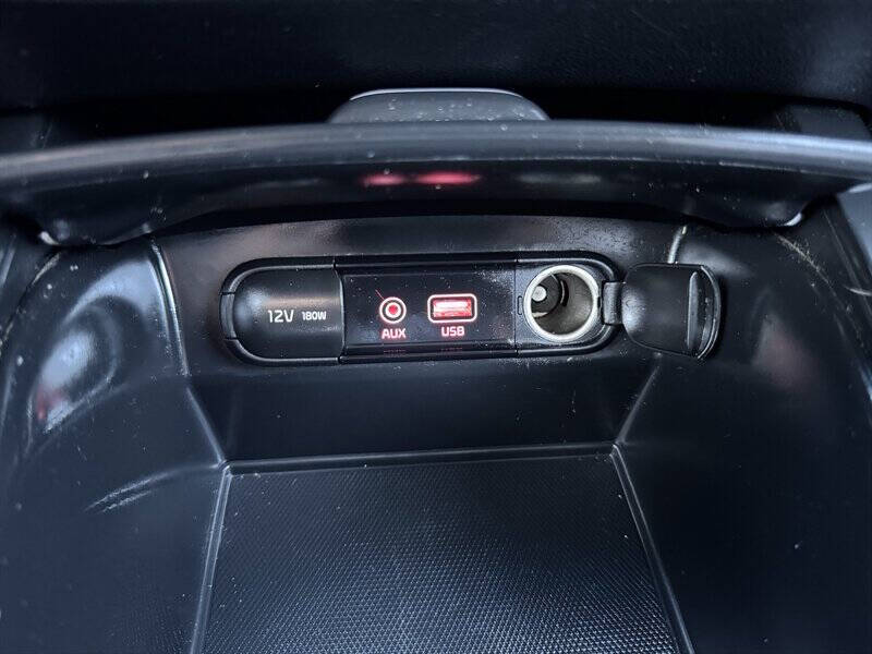 2020 Kia Sorento LX V6