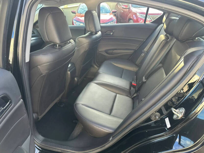2017 Acura ILX