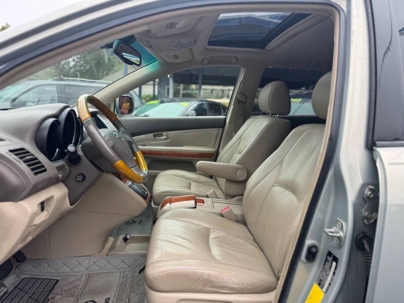 2004 Lexus RX 330