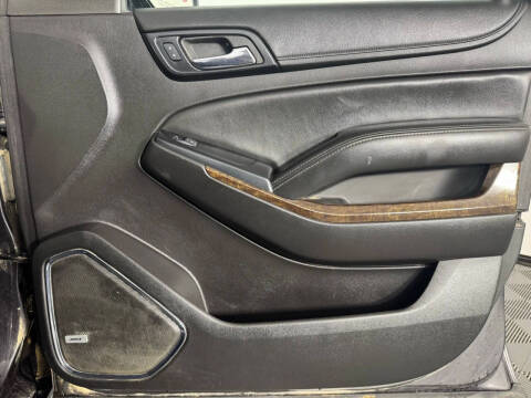 2015 Chevrolet Suburban LT