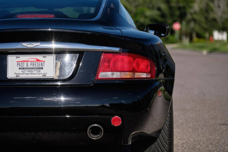 2003 Aston Martin V12 Vanquish