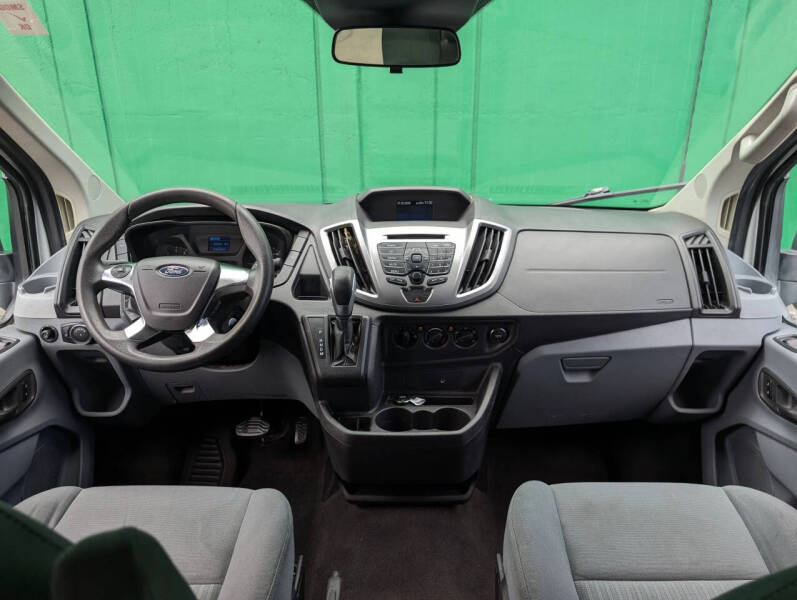 2015 Ford Transit