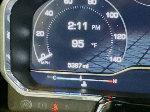 2024 GMC Sierra 1500 Elevation Standard