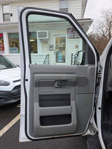 2013 Ford E-Series E-250