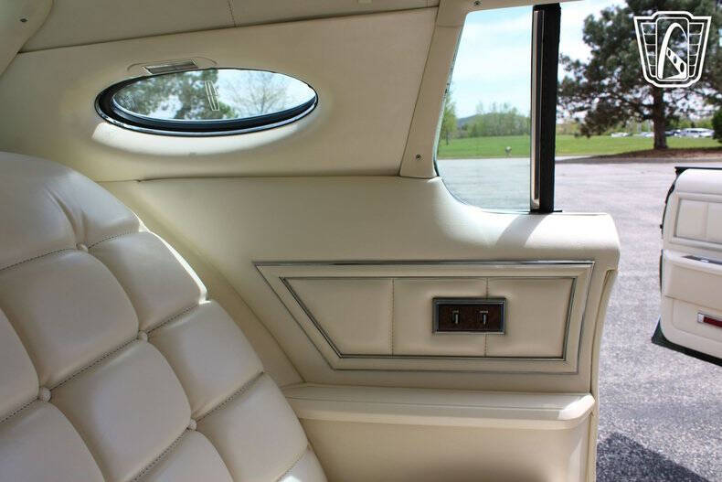 1972 Lincoln Continental