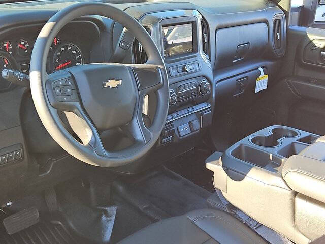 2024 Chevrolet Silverado 3500HD CC