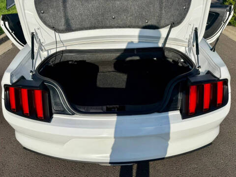 2016 Ford Mustang EcoBoost Premium