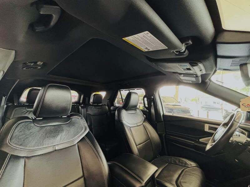 2021 Ford Explorer ST