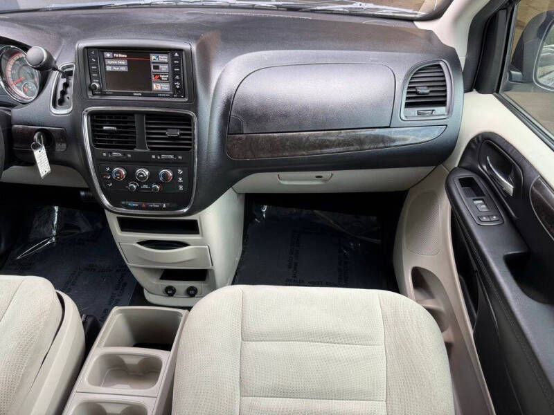 2016 Dodge Grand Caravan SE