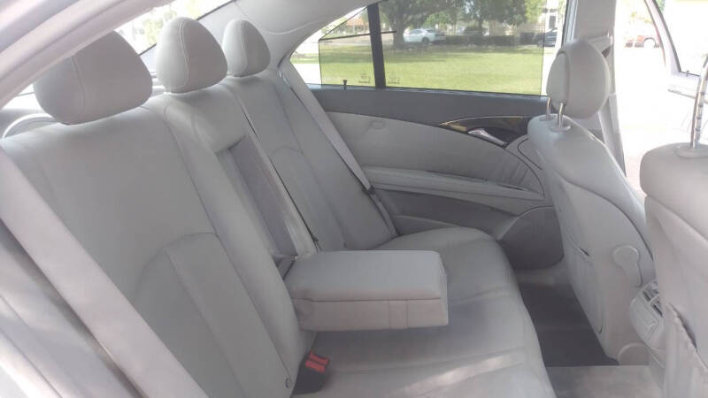 2005 Mercedes-Benz E-Class E 320