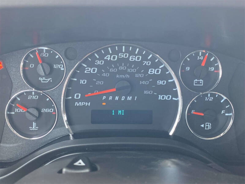 2025 Chevrolet Express 3500