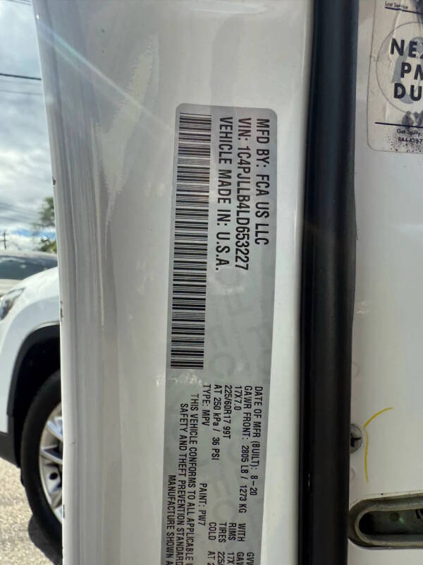 2020 Jeep Cherokee Latitude Plus