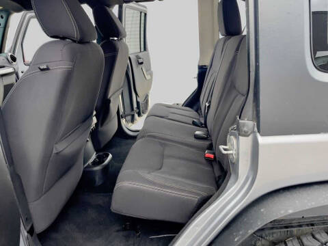 2013 Jeep Wrangler Unlimited Sahara