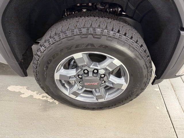 2025 GMC Sierra 2500HD