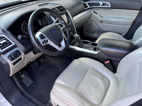 2011 Ford Explorer XLT