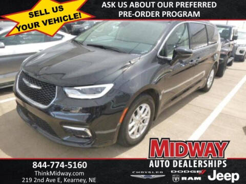 2022 Chrysler Pacifica for sale at MIDWAY CHRYSLER DODGE JEEP RAM in Kearney NE