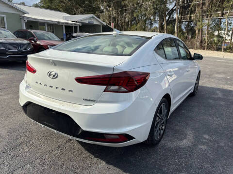 2019 Hyundai Elantra