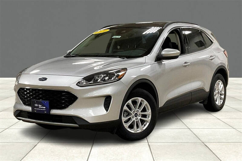 Used 2020 Ford Escape SE with VIN 1FMCU9G61LUB64477 for sale in Montevideo, Minnesota